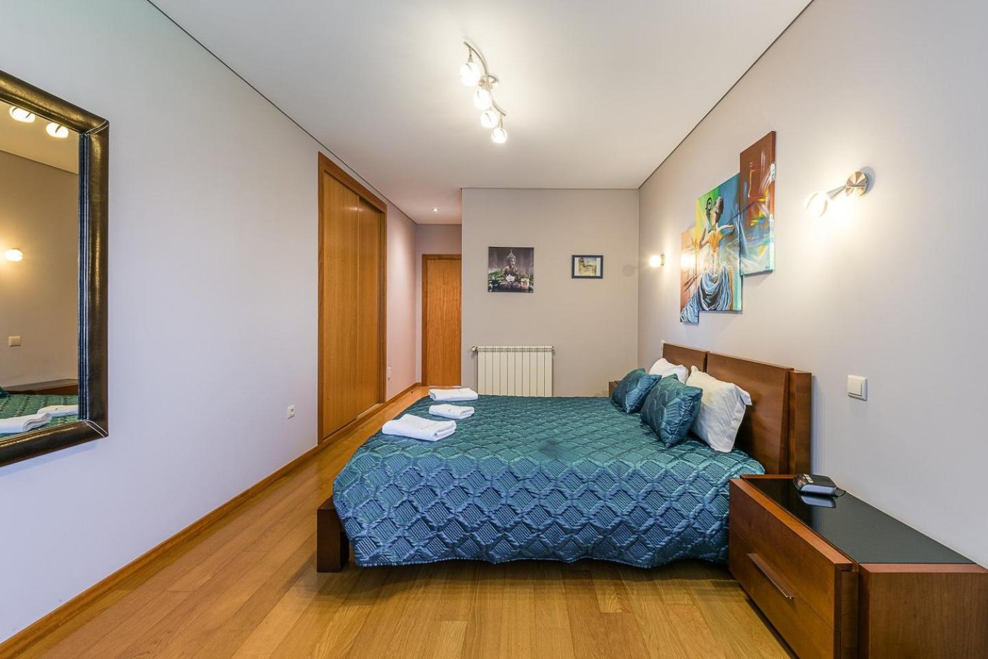 Guestready - Luxe Living By The Pool Apartment โปโว เดอ วาร์ซิม ภายนอก รูปภาพ