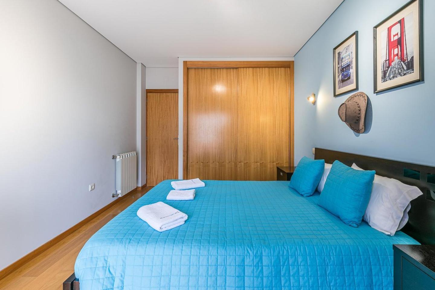 Guestready - Luxe Living By The Pool Apartment โปโว เดอ วาร์ซิม ภายนอก รูปภาพ