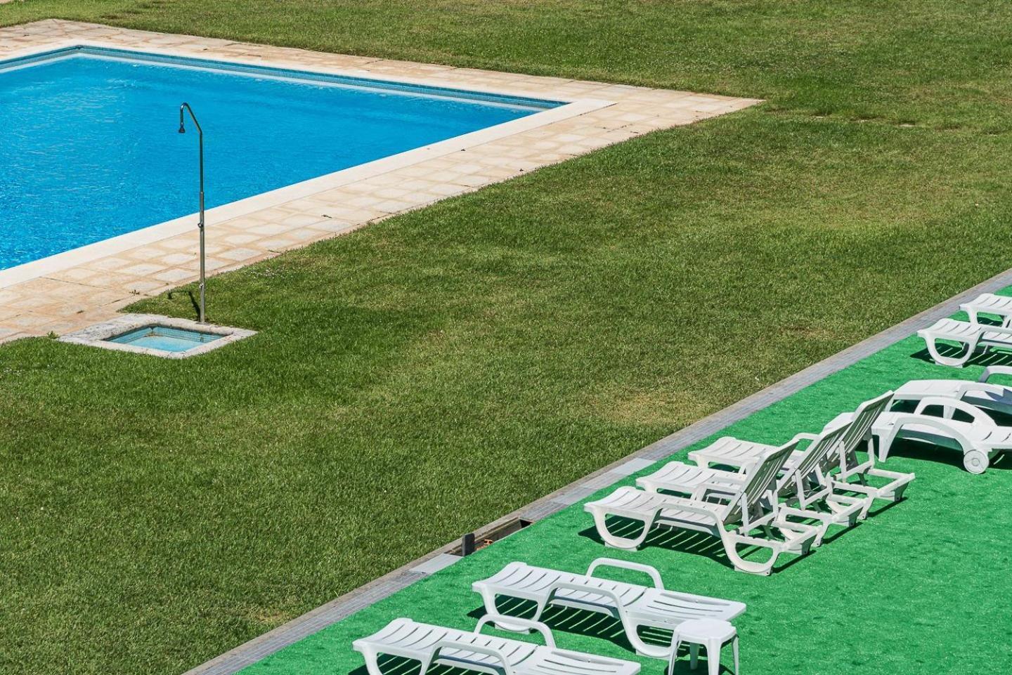 Guestready - Luxe Living By The Pool Apartment โปโว เดอ วาร์ซิม ภายนอก รูปภาพ